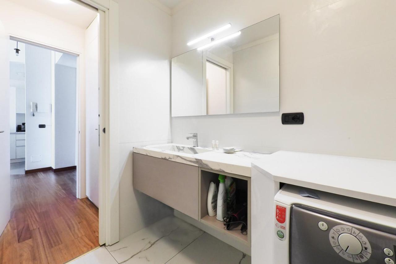 Duomo Luxury Apartment IV Milan Exterior photo